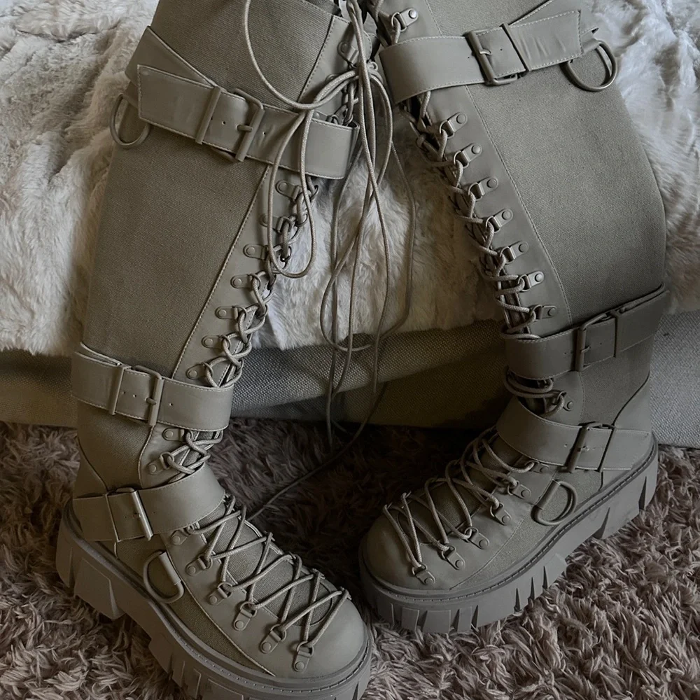 CLUBEXX WAYFARING ADVENTURE KNEE HIGH Gray Lace-Up tall Combat Boots size 11 - Picture 10 of 15